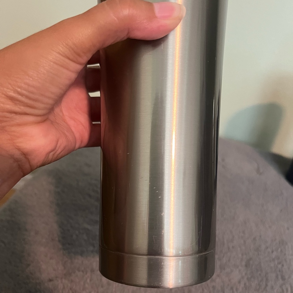 Thermos brand silver coffee Tumbler with open/close switch - Picture 4 of 7